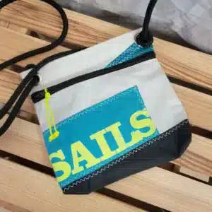 Sac Jeanne en voile recyclée – 22×20 cm – blanc turquoise - Blanc et turquoise (bandoulière)